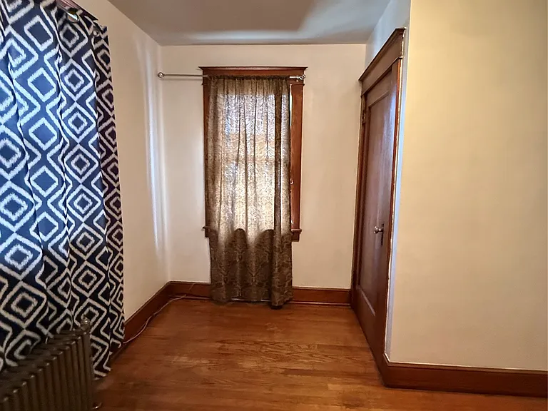 198 Chapin St — Photo 10
