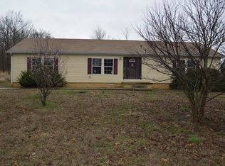 134 Scarbrough Ln, Auburn, KY 42206