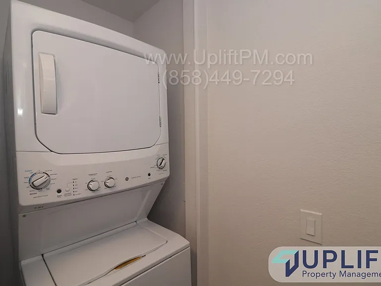 8550 Summerdale Rd #123 — Photo 17