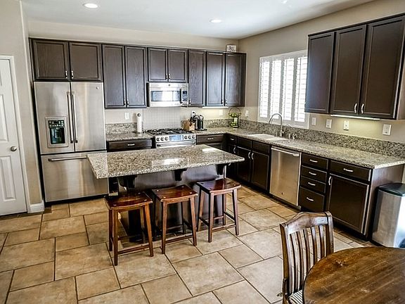5th image of 30053 Medford Pl