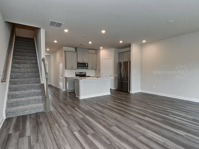 4050 County Down Ave — Photo 5