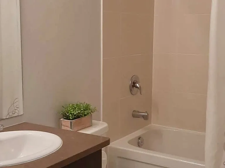 339 Rathburn Rd W #515 — Photo 21