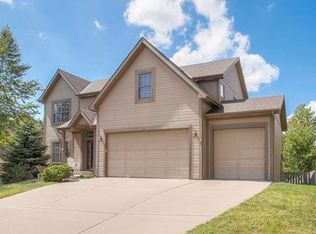 7320 N Donnelly Ave, Kansas City, MO 64158