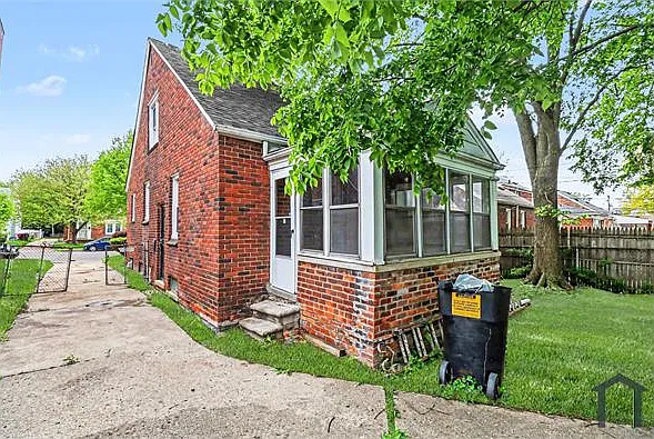 11276 Somerset Ave — Photo 16