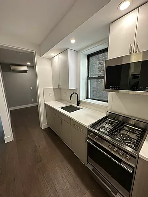 Rented by Besen Partners, LLC | media 16