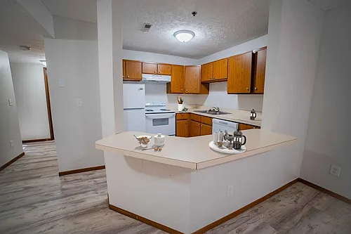 Sumner Point Apartments Photo 1