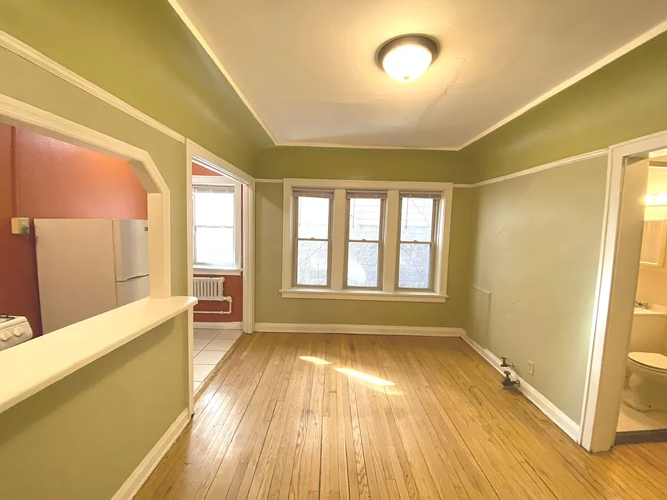 1527 Marshall