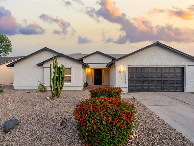 4019 E Taro Ln — Photo 33