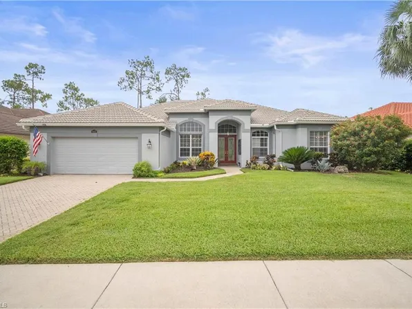 8423 Gleneagle WAY, NAPLES, FL 34120