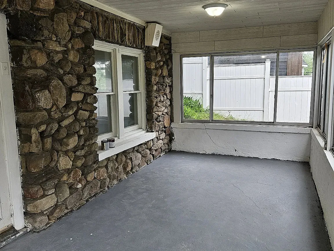 5 bed, $3,150 — Photo 4