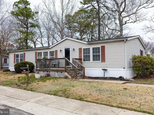 58 Hickory Ln, Mays Landing, NJ 08330