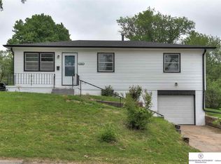 3644 Newport Ave, Omaha, NE 68112