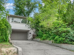 10 Greenbrook Dr, Toronto, ON M6M 2J9