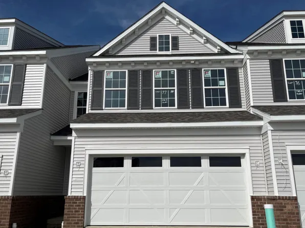 790-3 Dipper Ln, Aurora, OH 44202