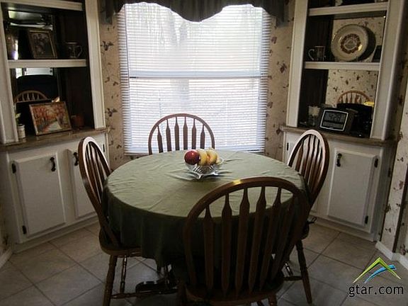 5th image of 163 Winterwood Cir