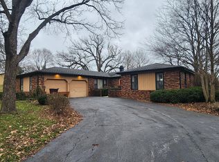 12814 Ellen Dr, Genoa, IL 60135