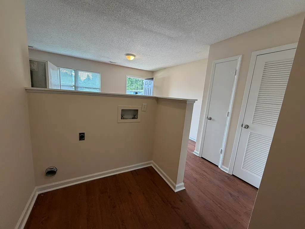3020 Adams Boulevard - 9 — Photo 2