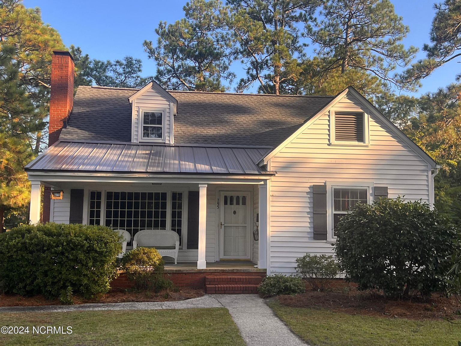 mayte♡ 795 N May Street, Southern Pines, NC 28387 | MLS #100469399
