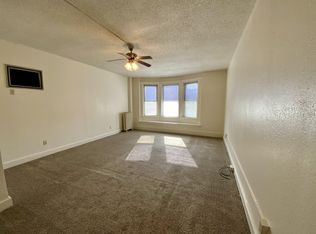 1417 6th Ave #1, Moline, IL 61265