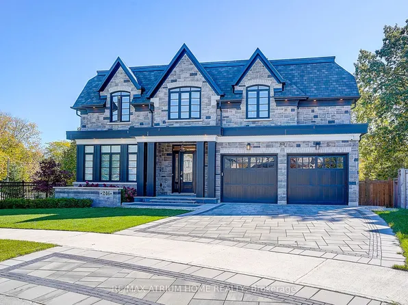 246 Nyla Ct, Oakville, ON L6L 0G8