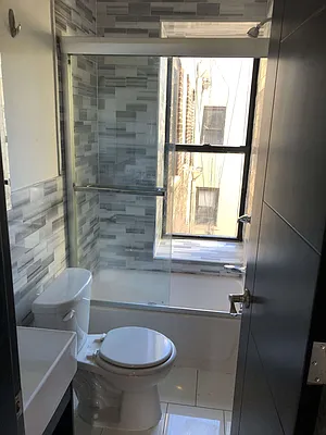 Rented by (Legacy) Tri Hill Realty Group LLC | media 4