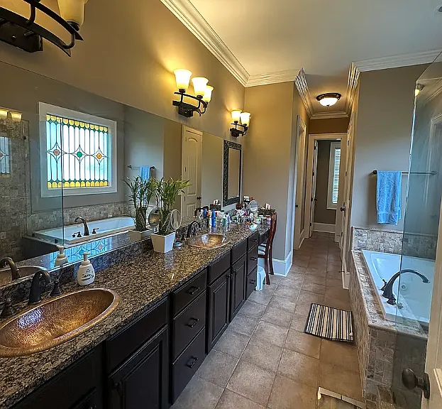 734 Cotswold Way — Photo 15