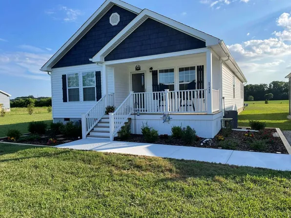 37496 Blue Crab Cir, Painter, VA 23420