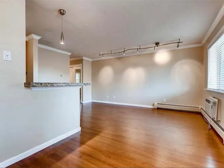 1062 Josephine St #9 — Photo 14