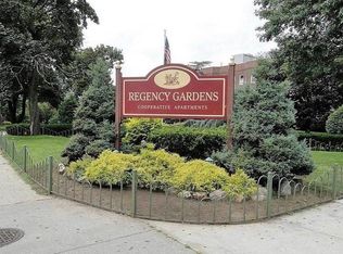 7805 141st St APT 2L, Flushing, NY 11367