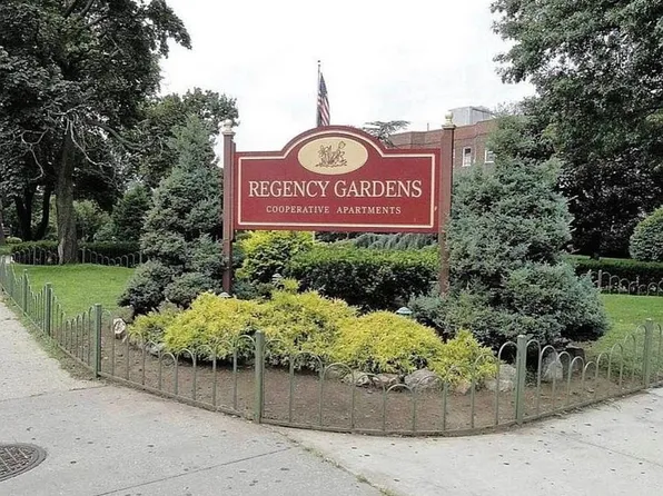 7805 141st St APT 2L, Flushing, NY 11367