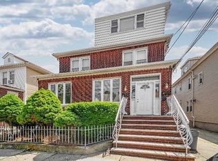 711 82nd St, North Bergen, NJ 07047