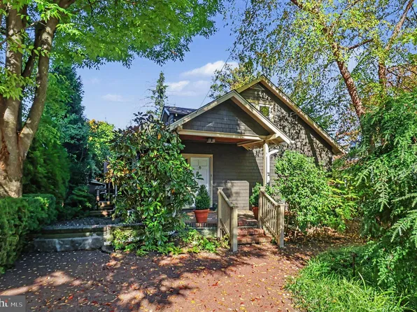 1136 Edge Hill Rd, Abington, PA 19001