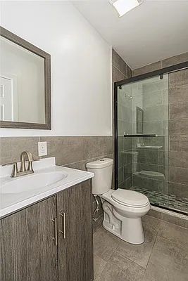 Rented by Friedman Mayer, LREB | media 12