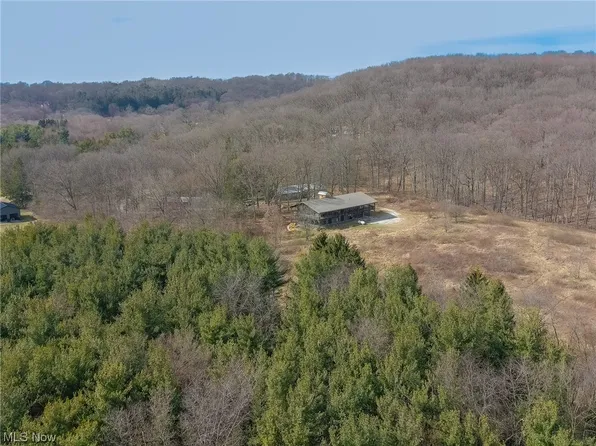 17090 Galehouse Rd, Doylestown, OH 44230