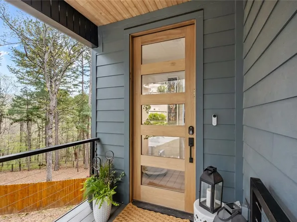 4 Shap Ln, Bella Vista, AR 72714