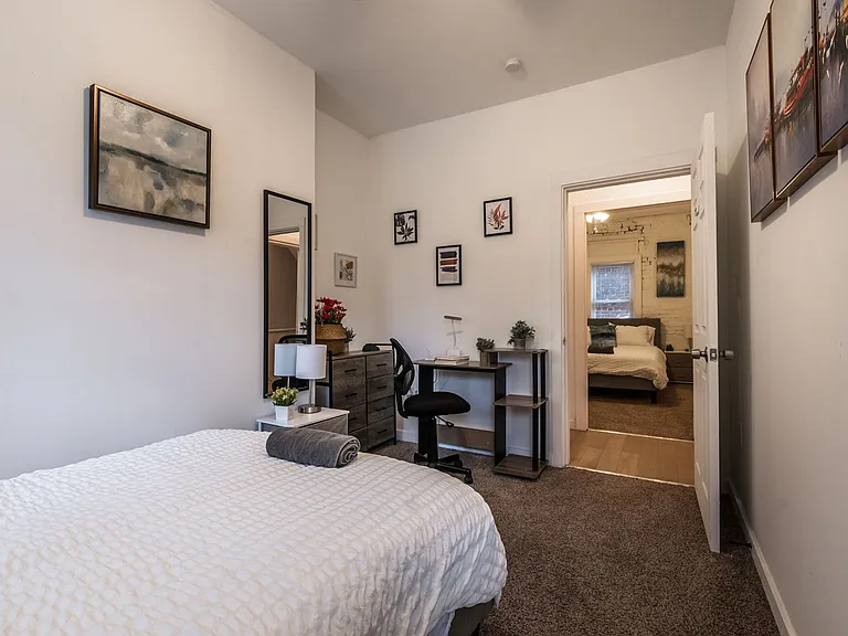 2205 Carey Way — Photo 13