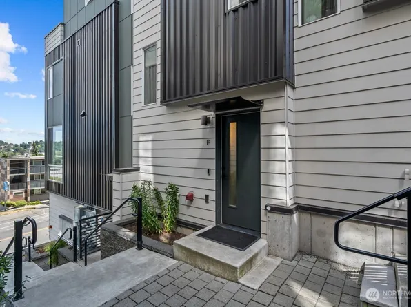 3104 SW Avalon Way #F, Seattle, WA 98126