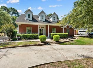 2416 Coachlight Ln, Conroe, TX 77384