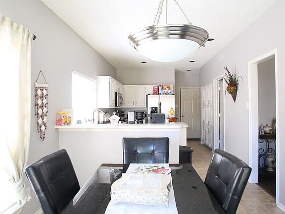 5th image of 3018 Warm Springs Ln