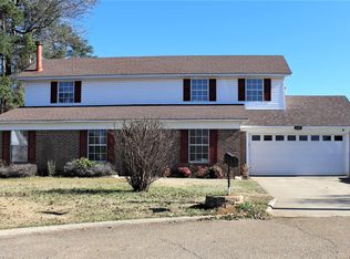 132 Presidio Pl, Wake Village, TX 75501