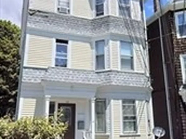 48 Bailey St #1, Dorchester, MA 02124