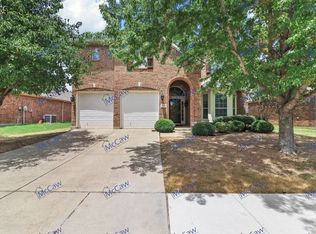 2812 S Serrano, Grand Prairie, TX 75054