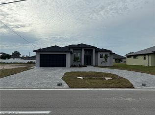 120 Nelson Rd N, Cape Coral, FL 33993