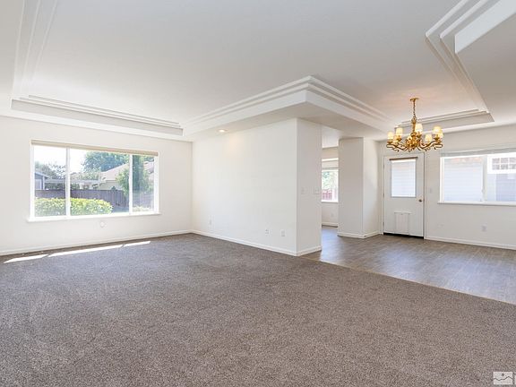 5th image of 1786 Mahogany Cir