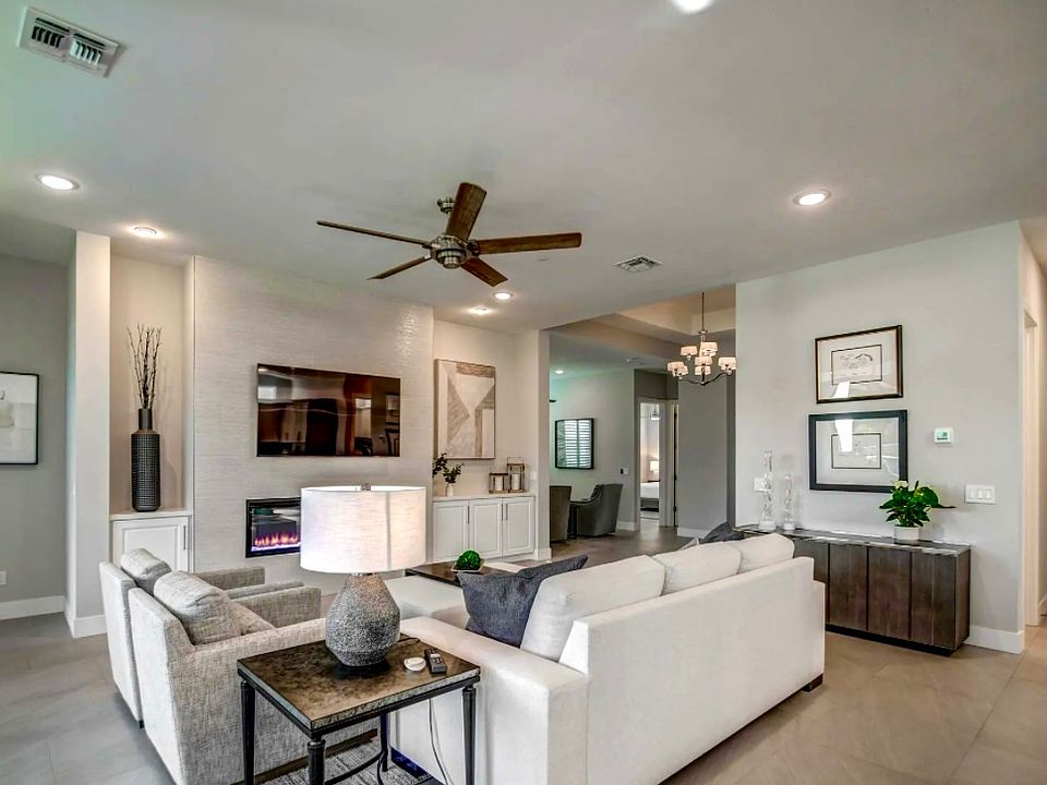 1st image of 2777 W Queen Creek Rd #17