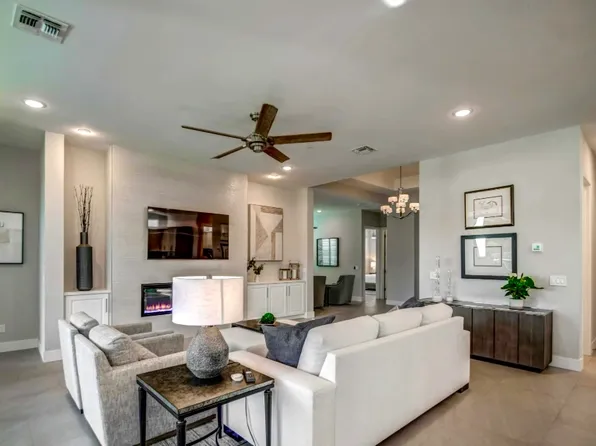 2777 W Queen Creek Rd #17, Chandler, AZ 85248