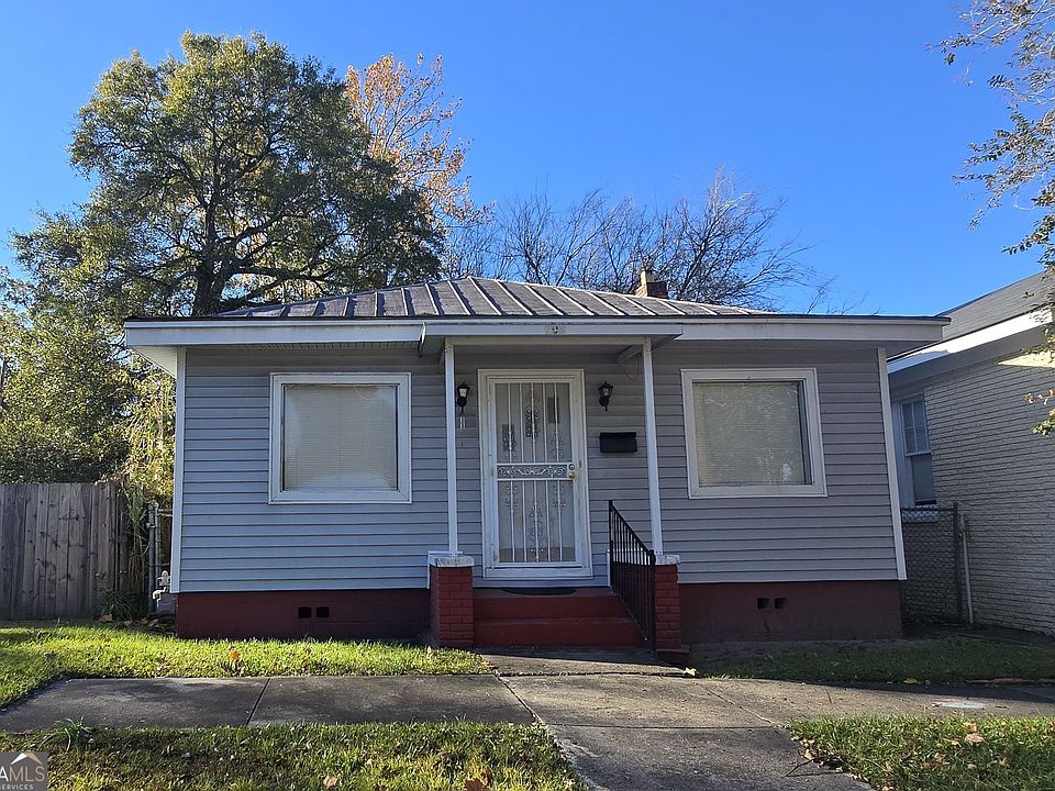 1st image of 705 W 44th St
