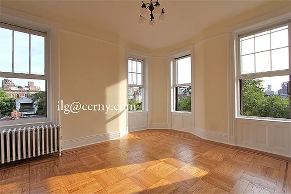 Rented by City Connections Realty | media 24