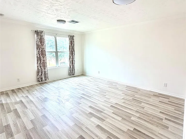 12502 Venus Park Ln — Photo 9