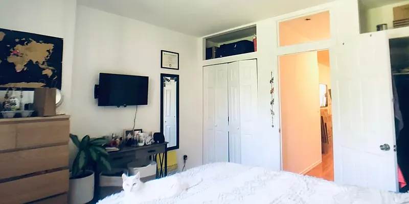 Rented by Metropolitan Realty | media 3